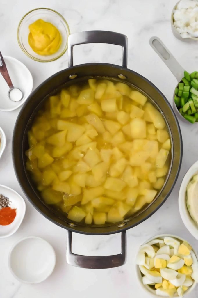 A creamy, tangy, and classic Southern-style potato salad perfect for BBQs and family gatherings.