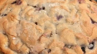 A moist and flavorful breakfast bake that combines the best of blueberry muffins and pancakes. Perfect for meal prep or brunch gatherings!